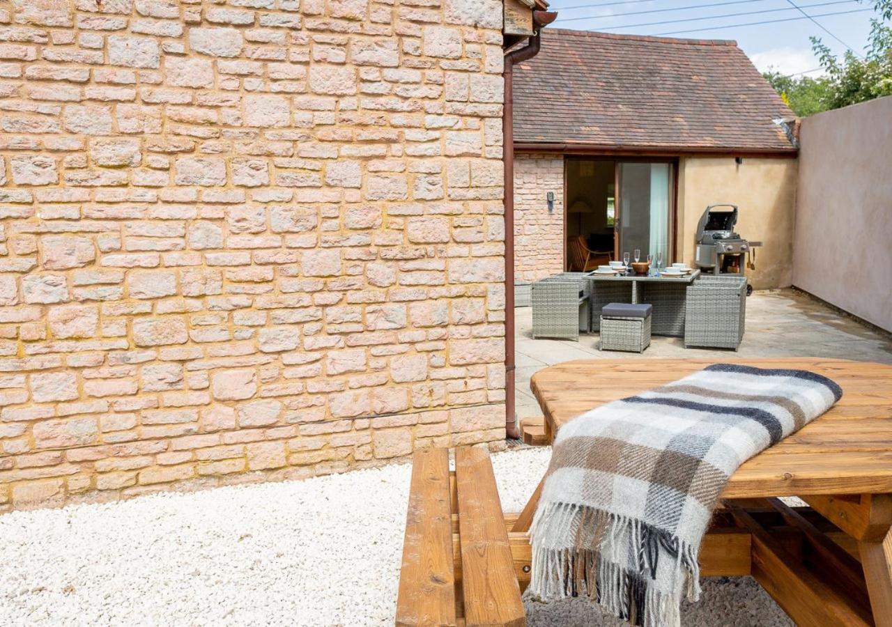 The Barn In Longhope - Luxury Barn Conversion Exterior photo